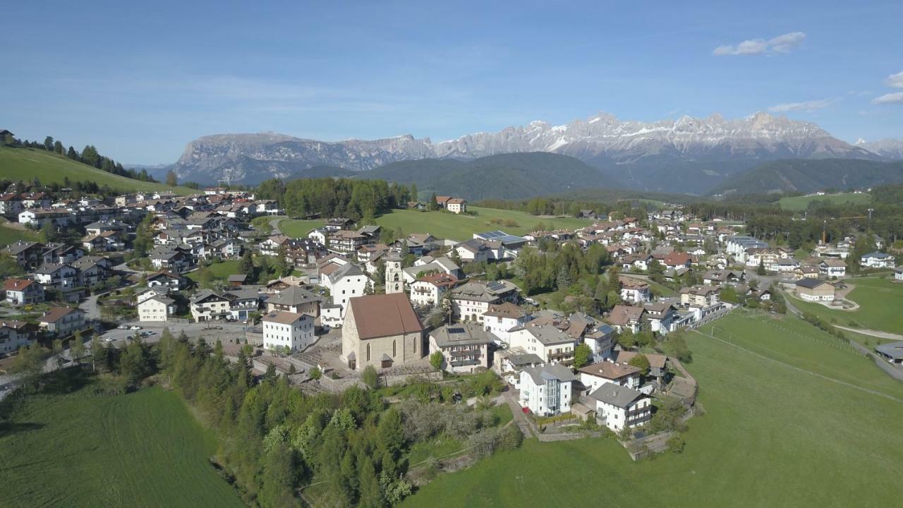 Gasthof Pension Roessl Nova Ponente Bagian luar foto